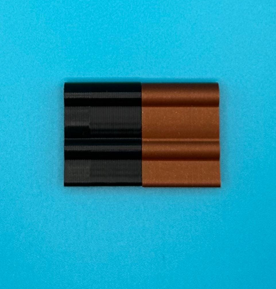 Latches (Set of 2) | Replacement | Peptide Box