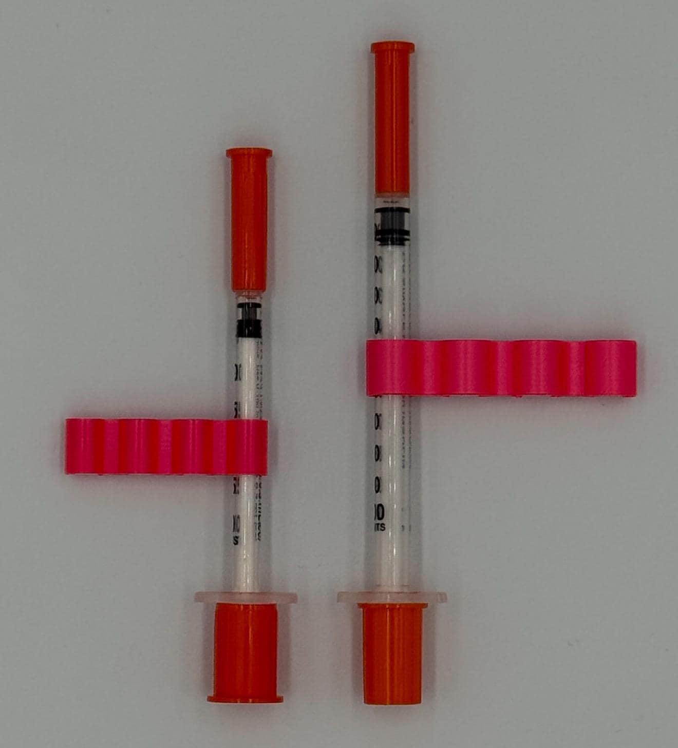 Syringe Clips | 3D Printed | Multiple Sizes | Fits 1mL 30G 0.5” & 0.3cc 31G | Organization | Storage | Grip Accessory for Easy Handling