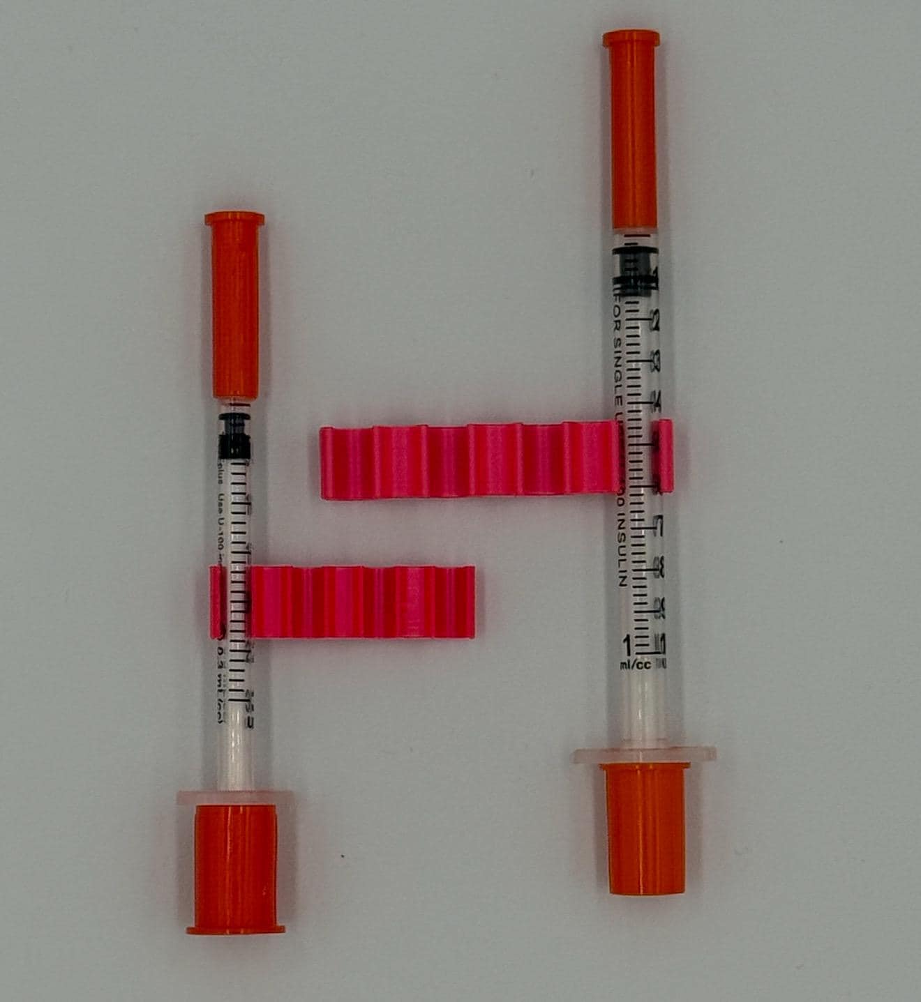 Syringe Clips | 3D Printed | Multiple Sizes | Fits 1mL 30G 0.5” & 0.3cc 31G | Organization | Storage | Grip Accessory for Easy Handling