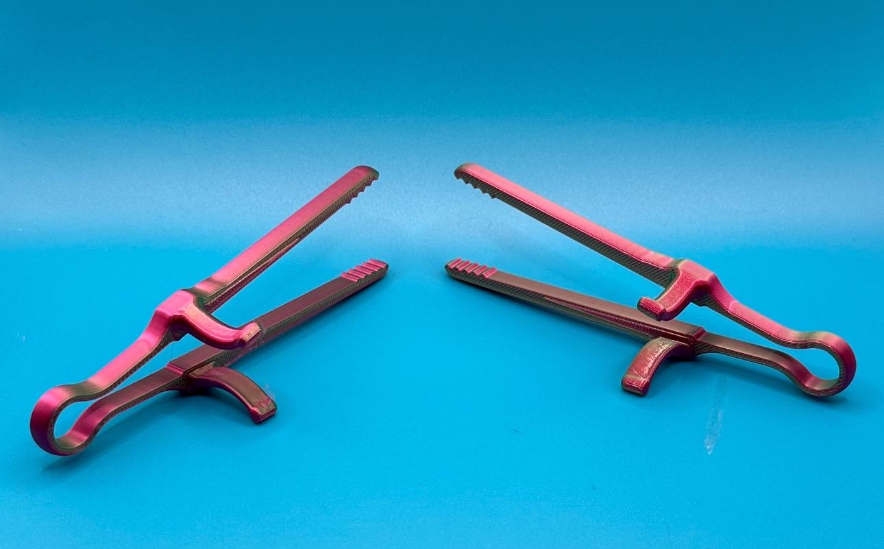 Gaming Chopsticks Snack Tool – Enjoy Mess-Free Snacking While Gaming