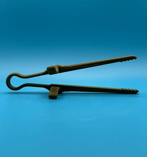 Gaming Chopsticks Snack Tool – Enjoy Mess-Free Snacking While Gaming